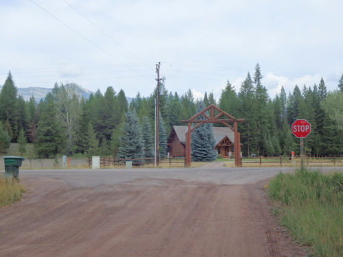 GDMBR: We arrived at Montana State Highway-83 - We turned right.